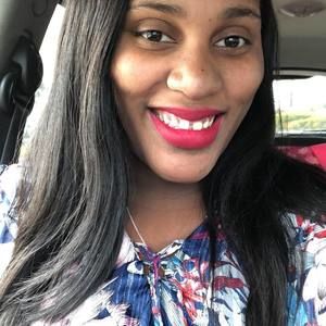 Meet your Posher, Deanna